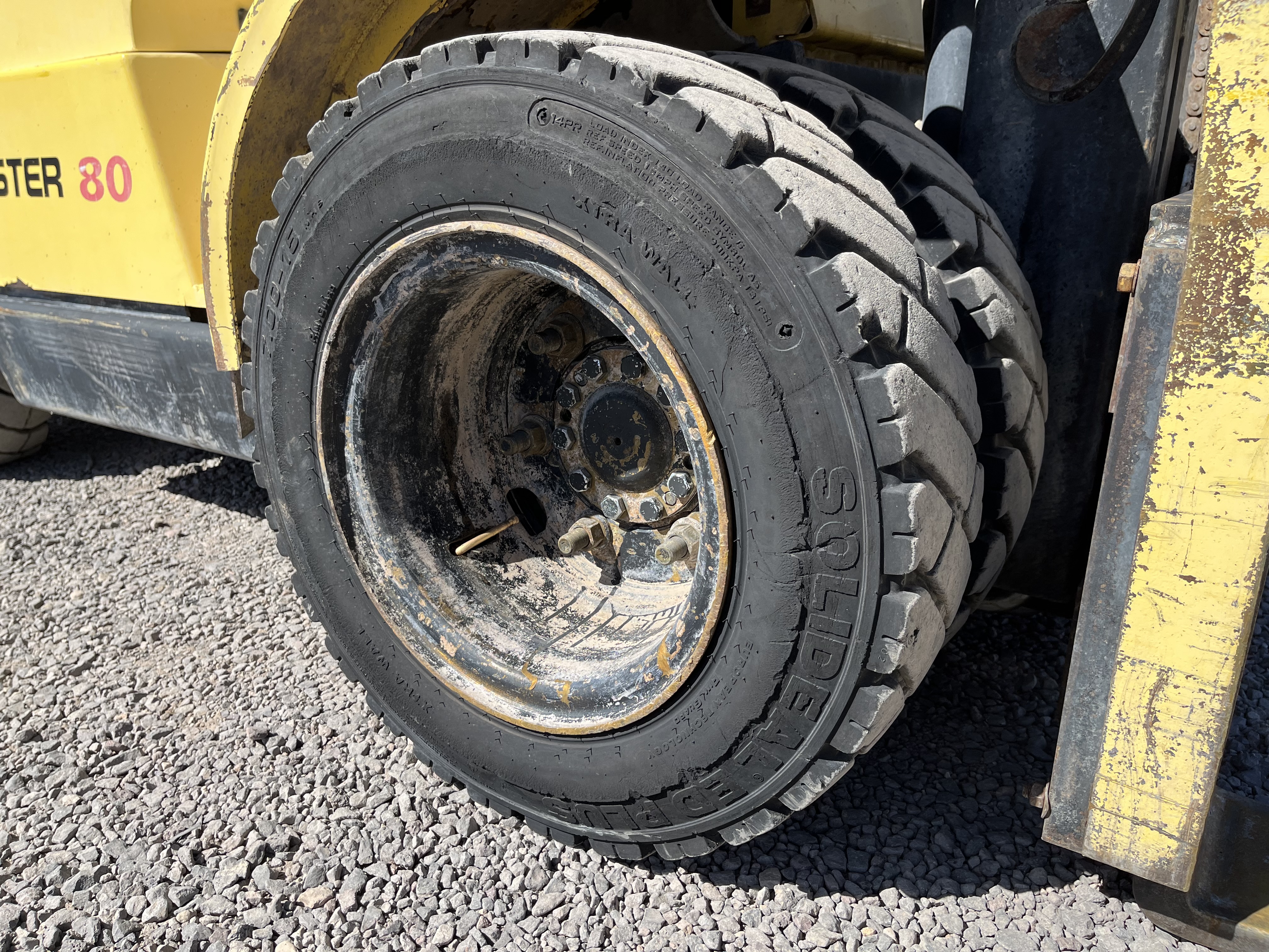 ./imagenes/INVOICE/2019/17407/HYSTER-H80XM (10).JPG